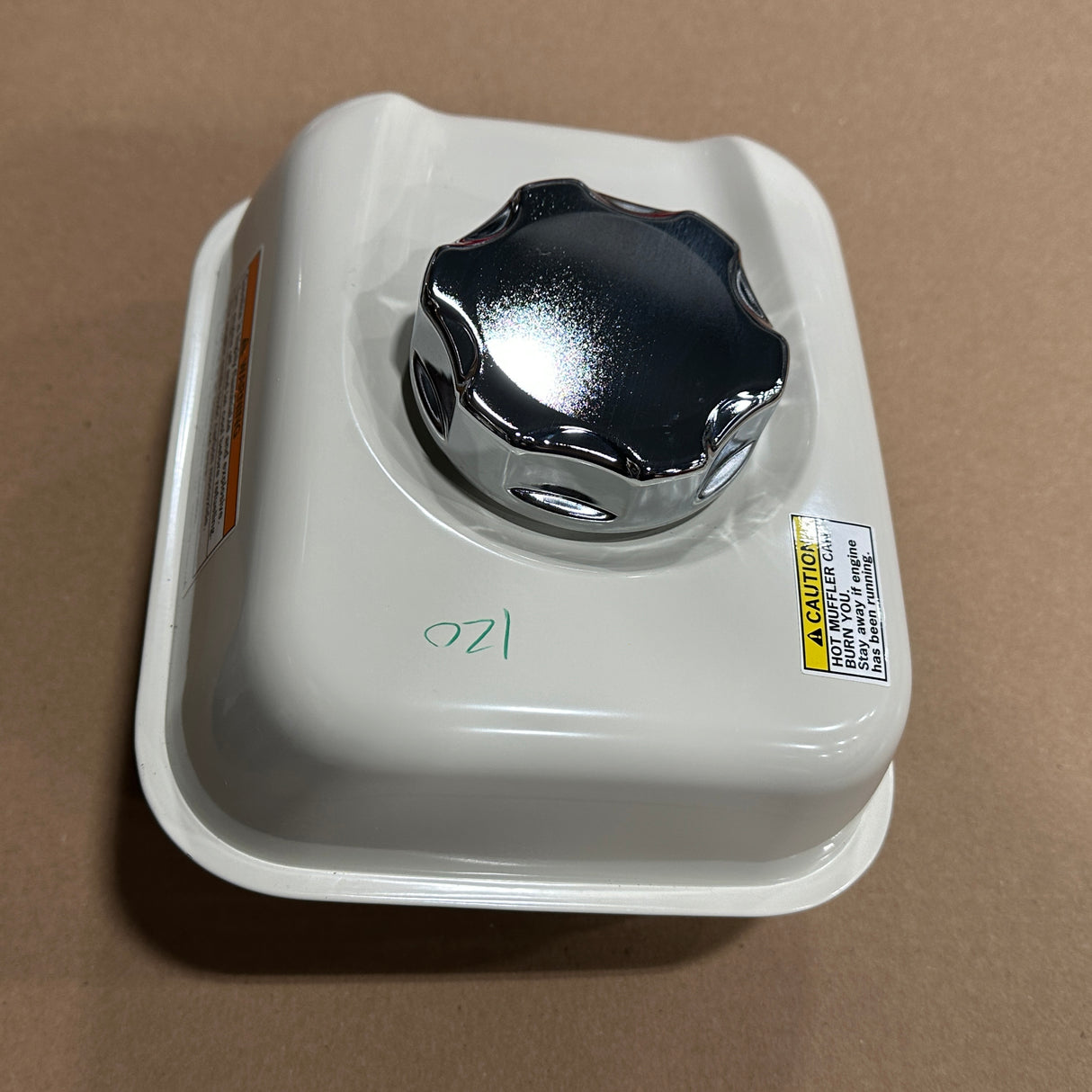 Genuine Honda GX120 Engine Fuel Gas Tank & Chrome Cap 17510-24H-000ZA Brand New