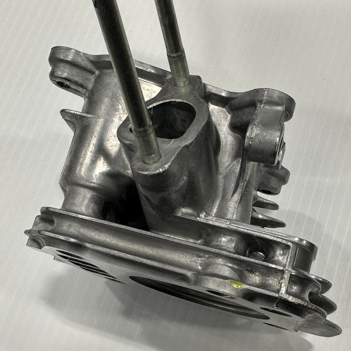 HONDA GX120UT3HX2 4-Stroke 3.5HP Quarter Midget Engine Block Cylinder head NEW 12210-Z4H-405