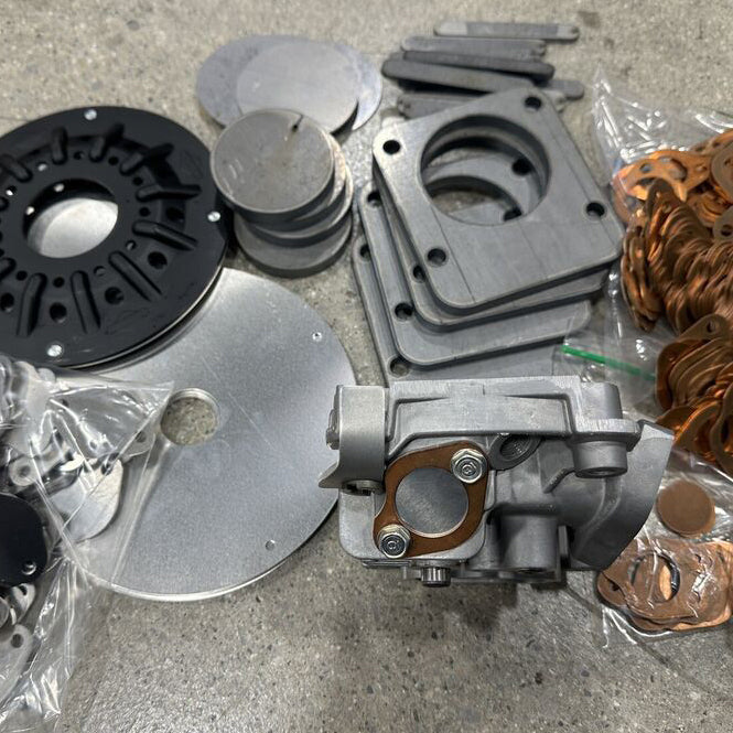 Briggs & Stratton Lo206 Animal Silver Alum Cylinder Head Exhaust Pipe Port shipping Plate