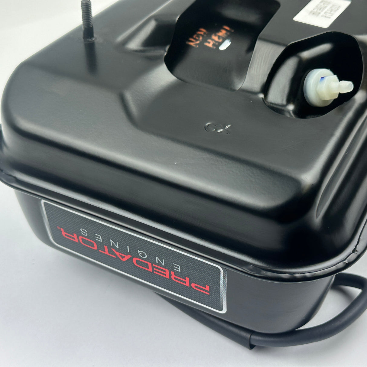 PREDATOR FUEL GAS TANK 212cc non-hemi Brand New take off 69730 9 gal KBP4000