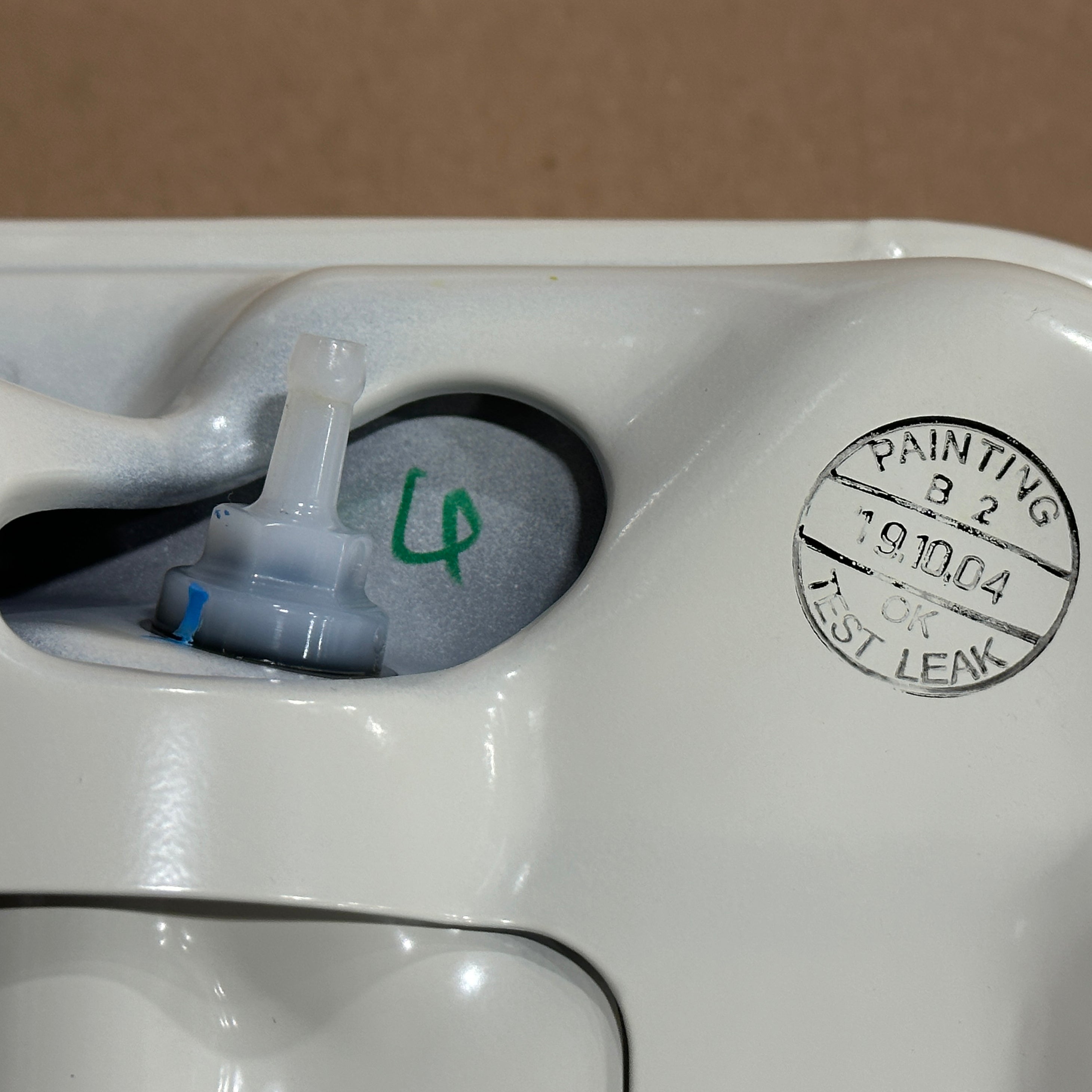 Genuine Honda GX120 Engine Fuel Gas Tank White & Chrome Cap 17510