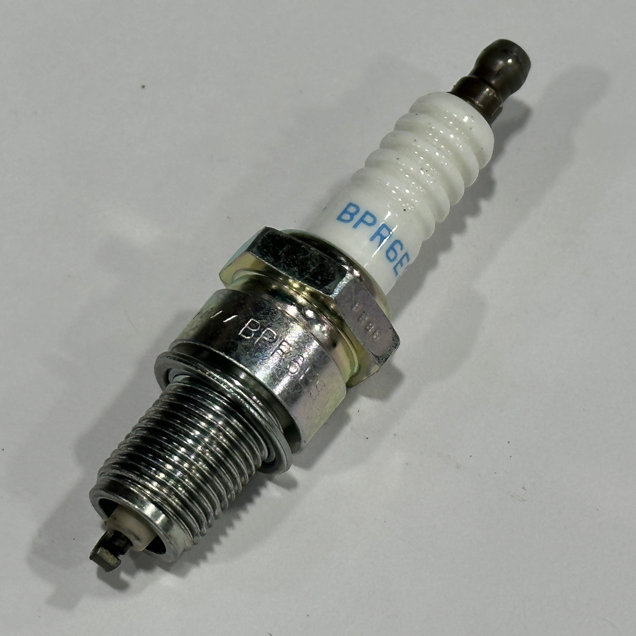 Genuine Honda Spark Plug NGK BPR6ES Honda GX120 GX160 GX200 GX240